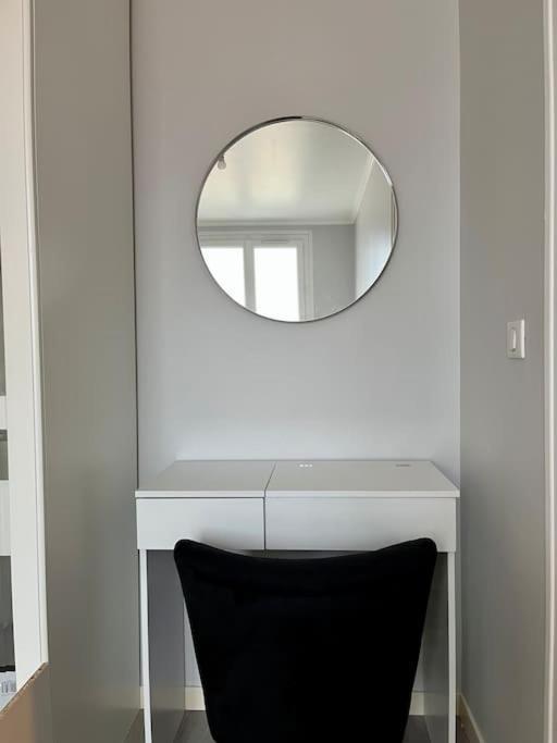Appartement Situe Au Centre Ville D'Alfortville Exteriér fotografie